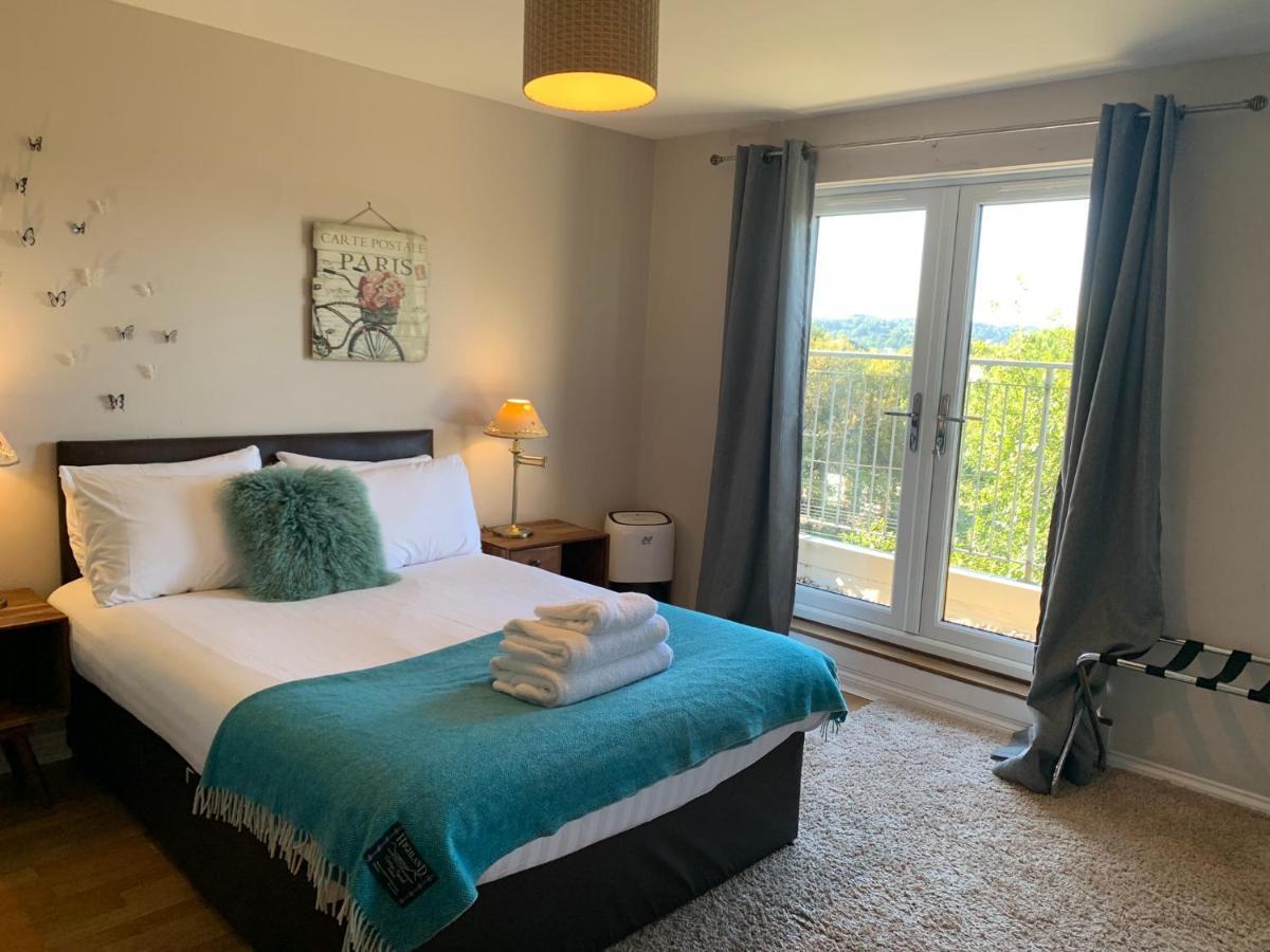 5 Bedroom Central Penthouse Apartment Edinburgh Bagian luar foto