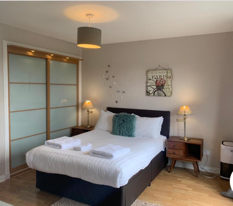 5 Bedroom Central Penthouse Apartment Edinburgh Bagian luar foto